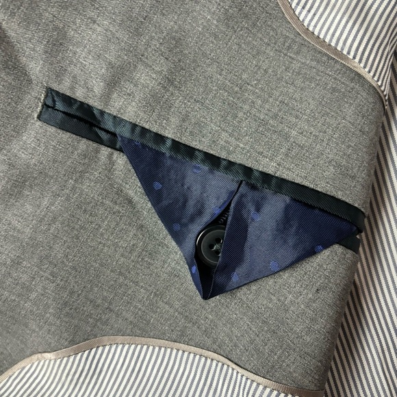 Brooks Brothers 346 Explorer Fitzgerald Fit Wool Gray Blazer Sport Coat Sz 44R - Picture 4 of 9